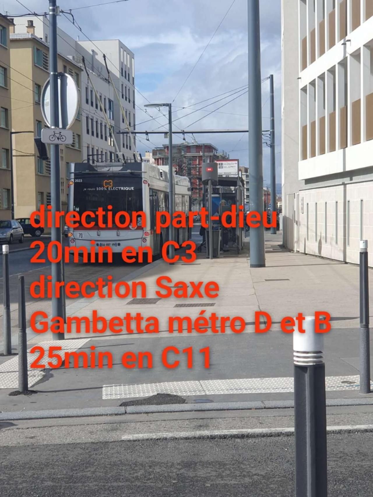 Medipole T2 Avec Un Garage Gratuit Sur Place, 16Min A Centre Ville Lyon En Metro A Вильорбан Екстериор снимка